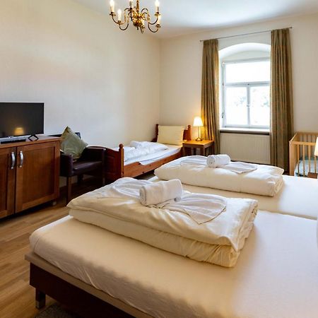 Hotel Schyrenhof Scheyern Экстерьер фото